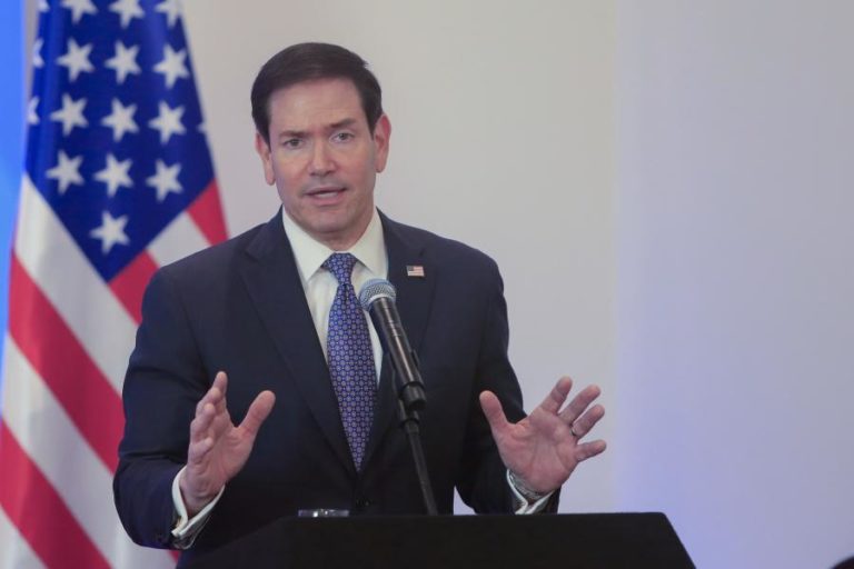 China responde a Rubio e defende transparência dos investimentos no Peru