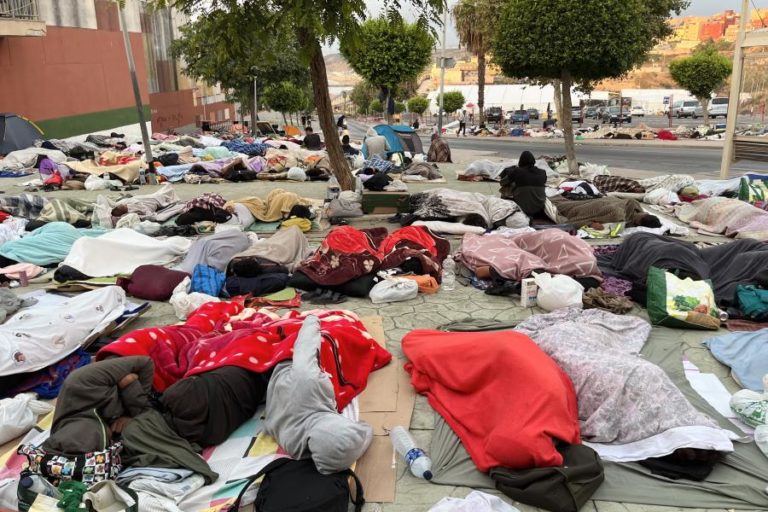 Migrações: Parlamento Europeu debate resposta a crise como a de Ceuta