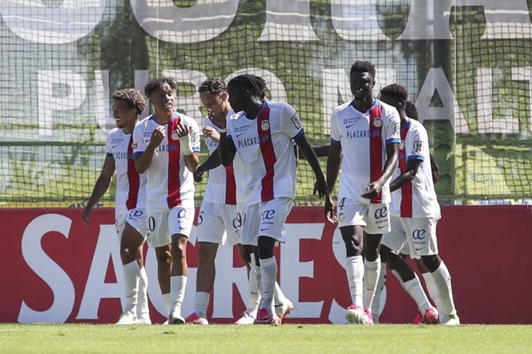 I Liga: Alverca consegue primeiro triunfo da época na visita ao Nacional