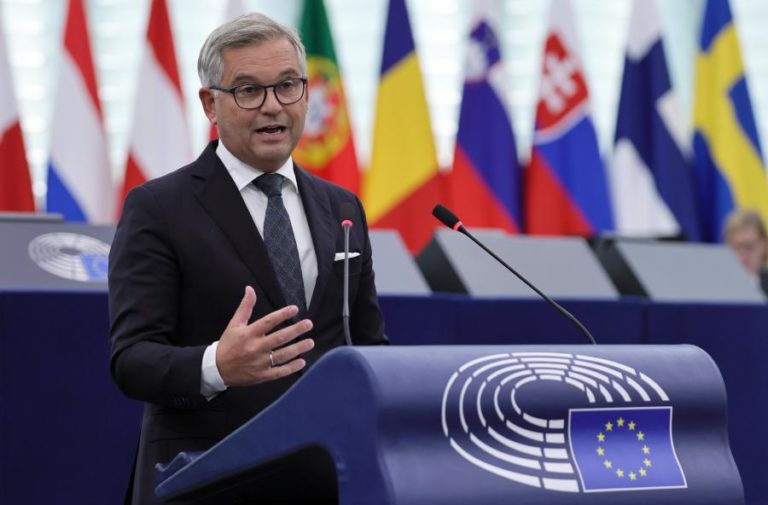 Frontex vai ser reforçada para responder a crises como a de Ceuta – comissário europeu
