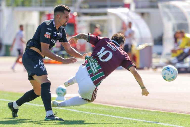 Académico de Viseu impõe primeira derrota ao Estrela da Amadora na I Liga