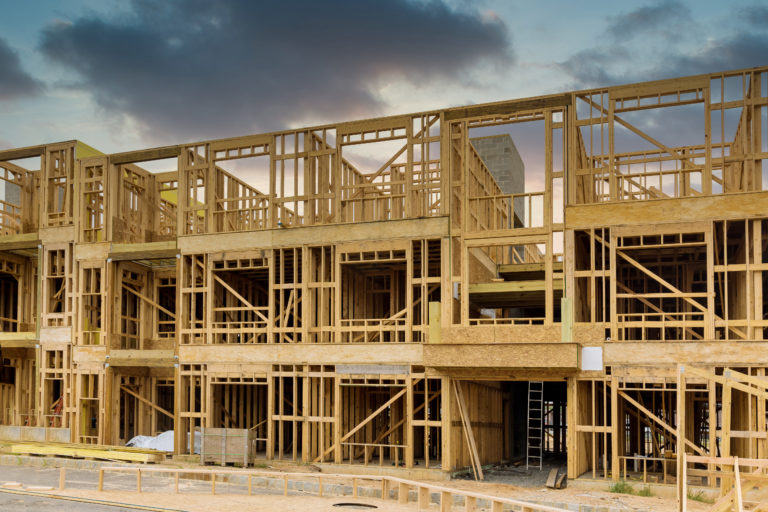 Ottawa e Alberta unem esforços para construir 1.460 casas acessíveis