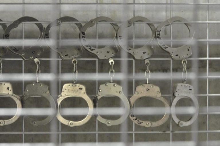 Operação na Guiné-Bissau leva à detenção de 143 africanos suspeitos de imigração ilegal