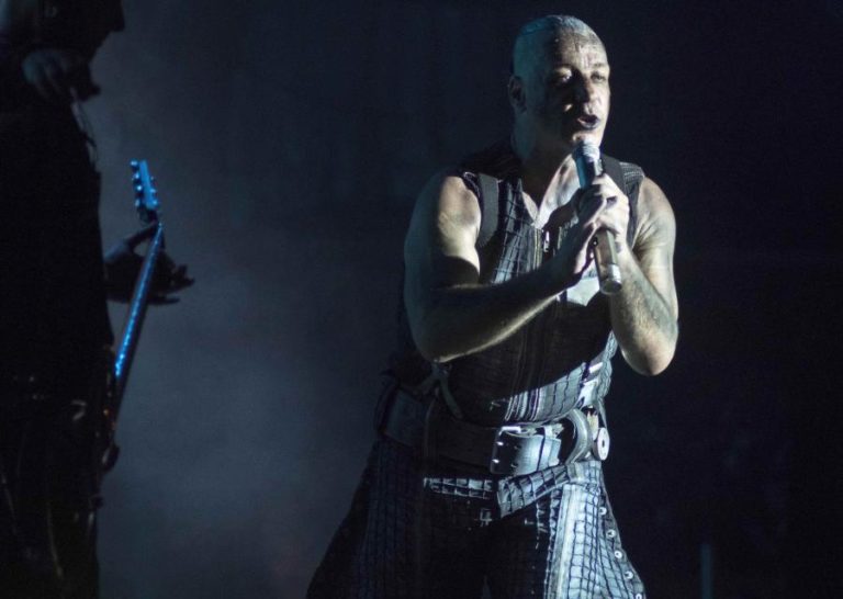 Músico alemão Till Lindemann atua em Lisboa em 2027