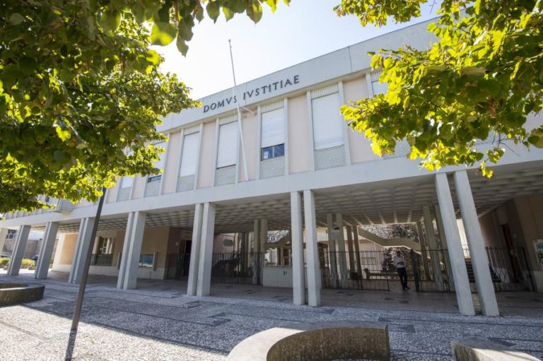 Nove pessoas condenadas em Penafiel por participação económica e branqueamento