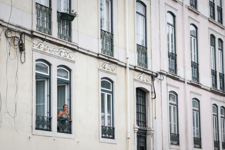 Deco Proteste alerta que proprietários podem estar a pagar mais IMI do ...