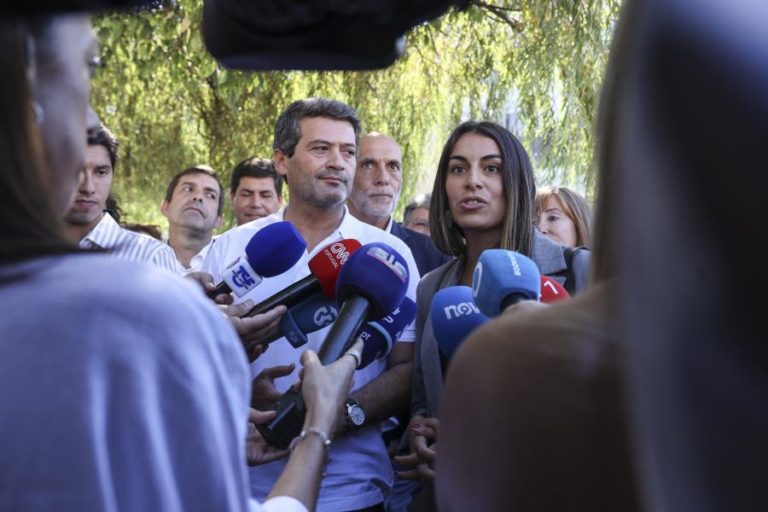 Rita Matias foi identificada pela PSP após invasão de estúdio de rádio em Coimbra