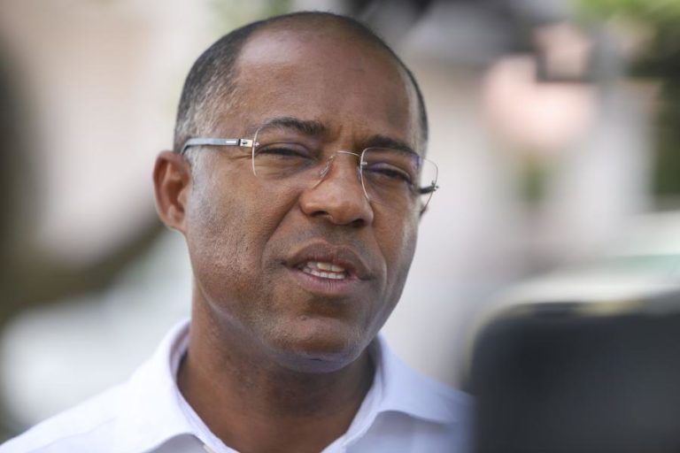 Cabo Verde quer cabo-verdianos a materializar sonhos no país e não no estrangeiro – PM