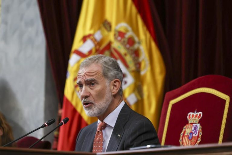 Felipe VI faz primeira visita em 20 anos de um Rei de Espanha à Ceuta