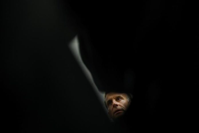 47997367.jpg