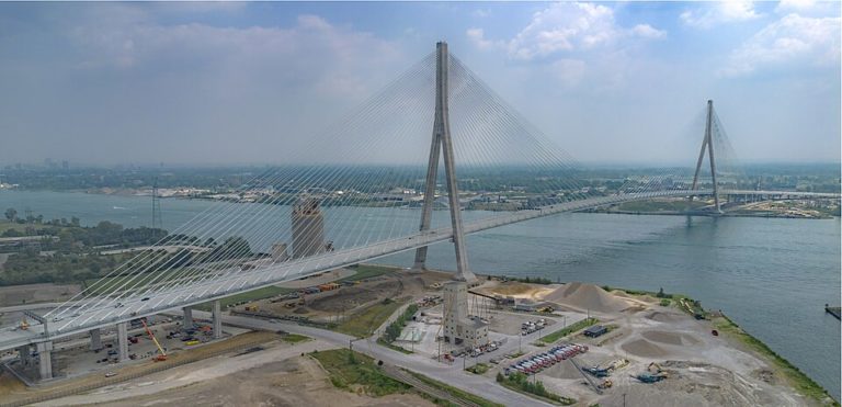 Ponte Gordie Howe regista 343 mil passagens no primeiro mês completo
